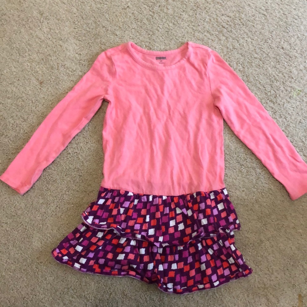 Girl Gymboree dress.